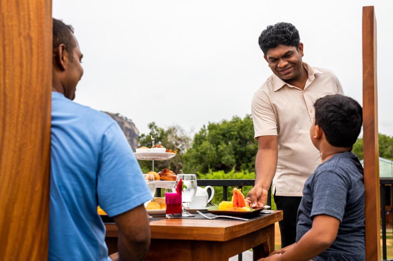 Sigiriya King'S Resort エクステリア 写真