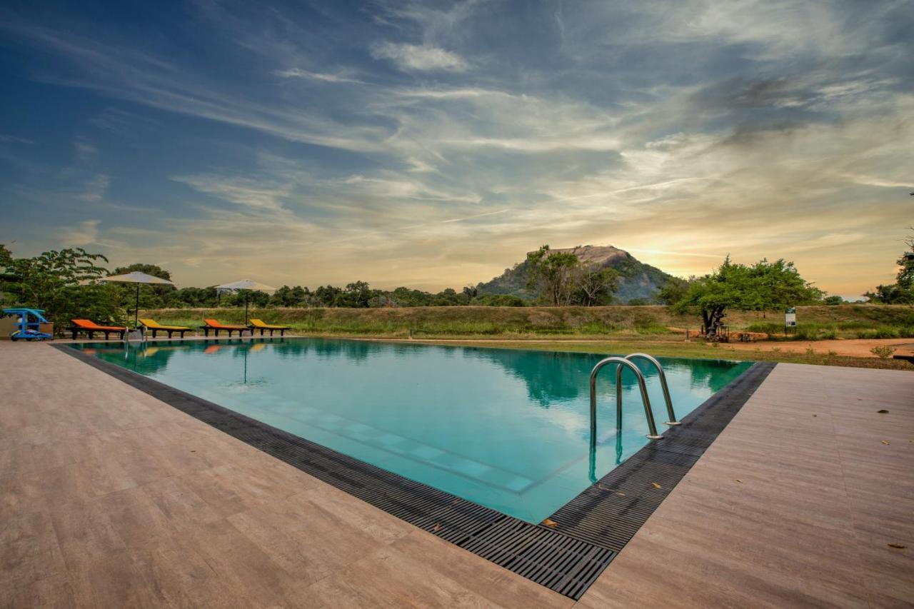 Sigiriya King'S Resort エクステリア 写真